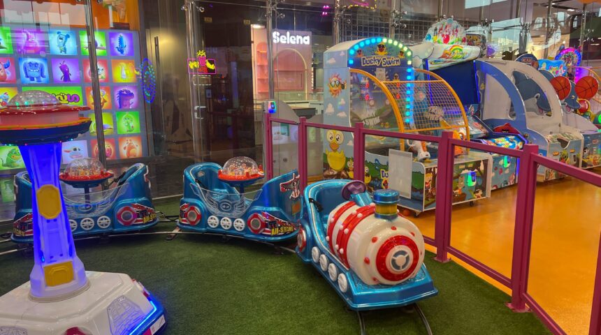 همیلاسنتر مقصدی برای خرید,سرگرمی و شادی خانواده‌ها!